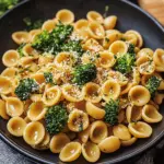 Cremige Erdnuss Brokkoli Orecchiette Pasta