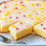 Zitronenkuchen vom Blech - saftig & einfach
